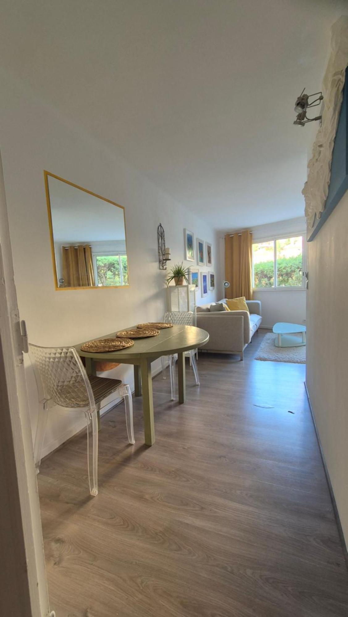 Rose Appartement Le Lavandou Buitenkant foto